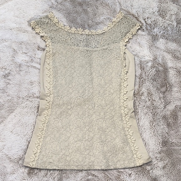 Express Tops - Express beige lace top